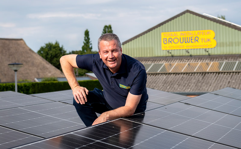 zonnepanelen-laten-installeren-1
